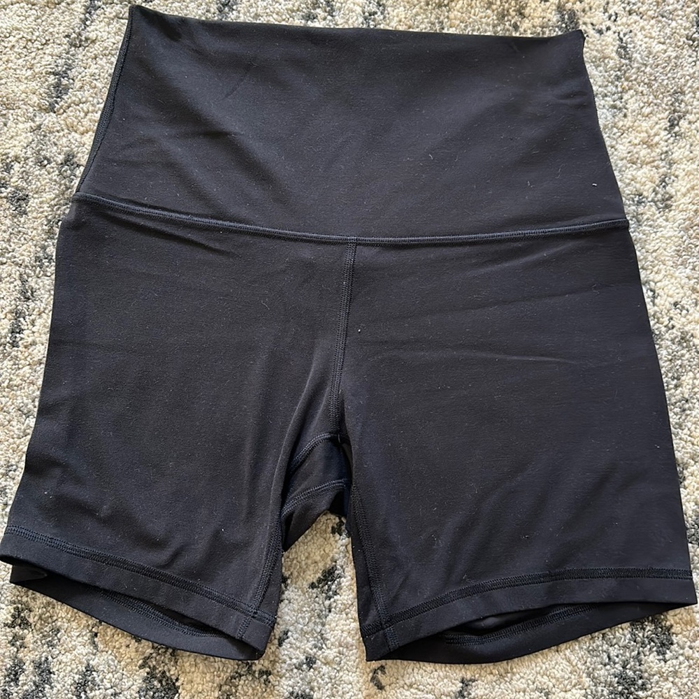 Lululemon Align Shorts 6”